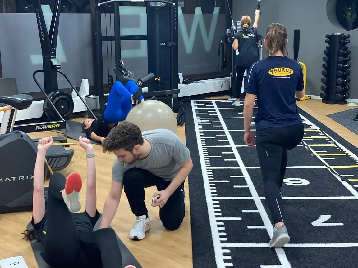 Gruppenfitness WELL Bülach